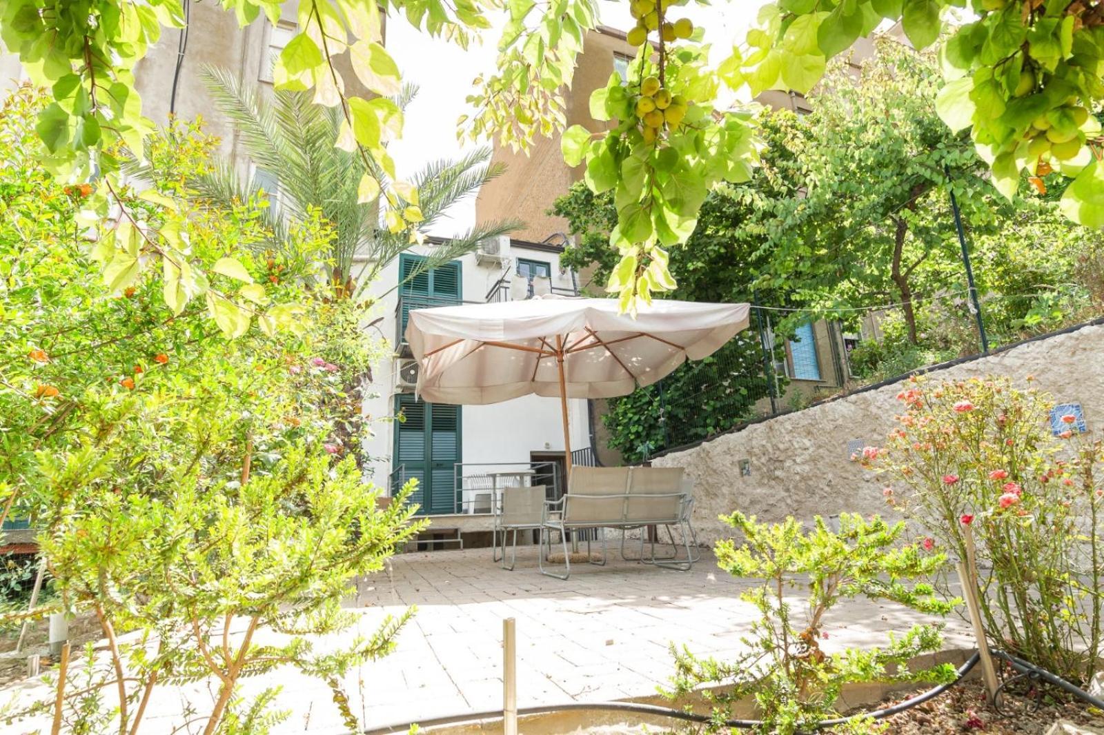 Al Qatta Bed & Breakfast Canicatti Luaran gambar