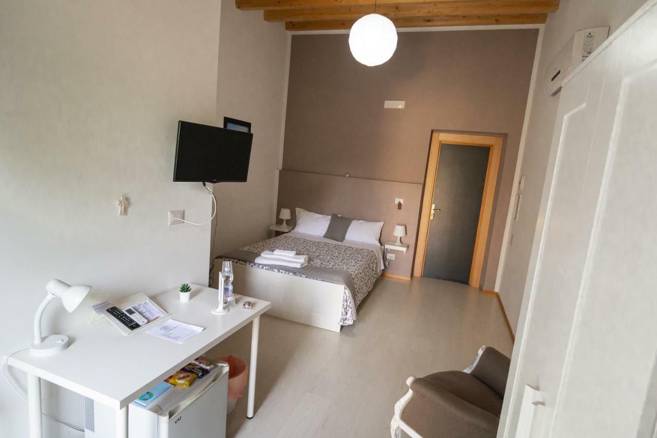 Al Qatta Bed & Breakfast Canicatti Luaran gambar