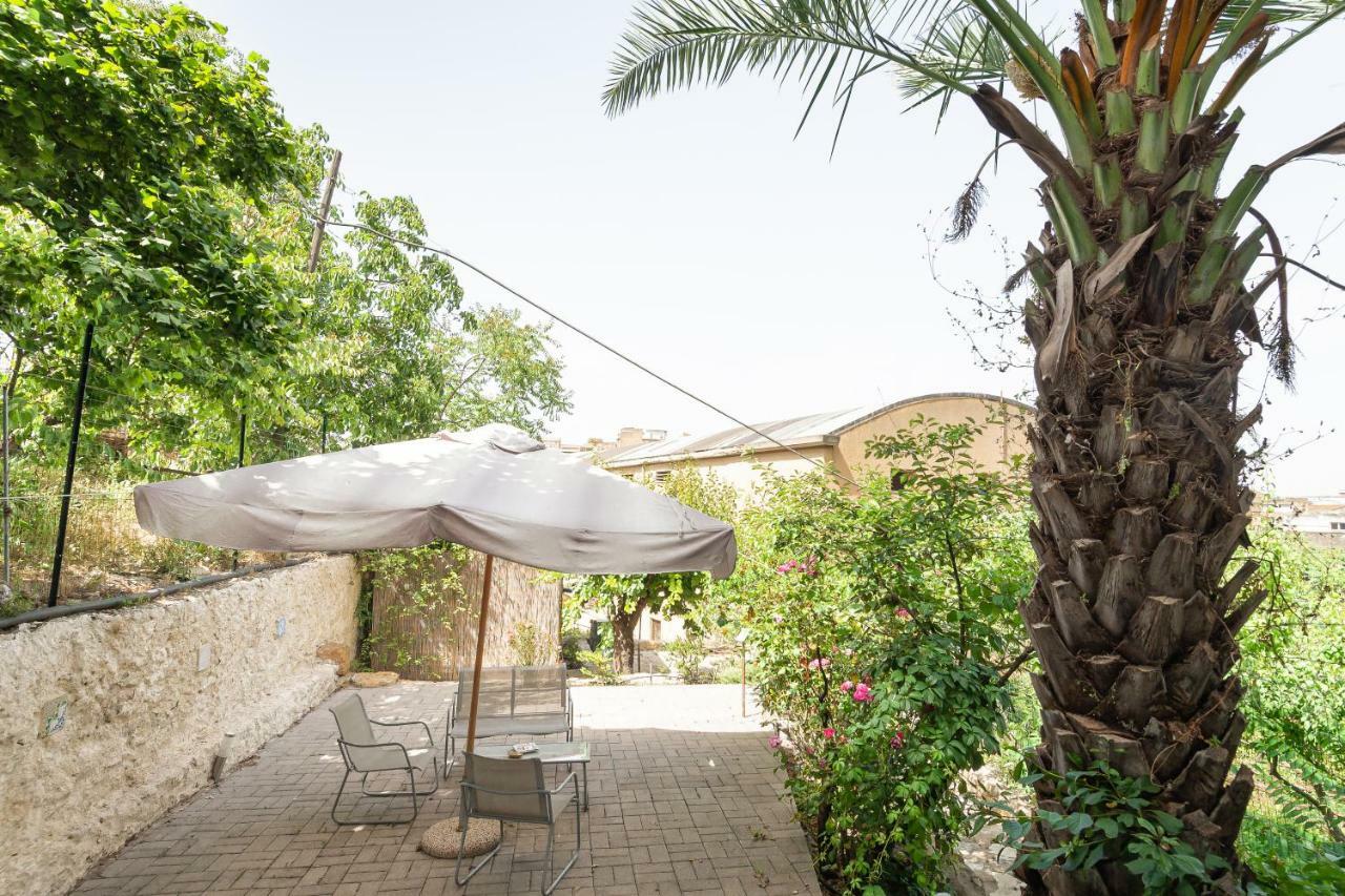 Al Qatta Bed & Breakfast Canicatti Luaran gambar